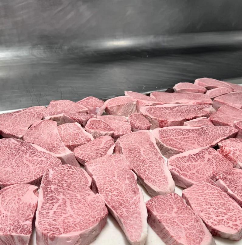 wagyu beef.jpg77